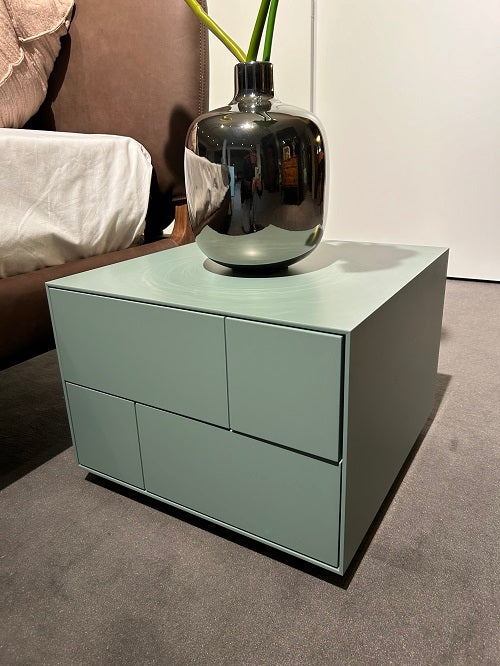 Gruppo Notte Comò e Comodini Laccato Chiaro Opaco Muschio Falegnameria 1946 ZENO