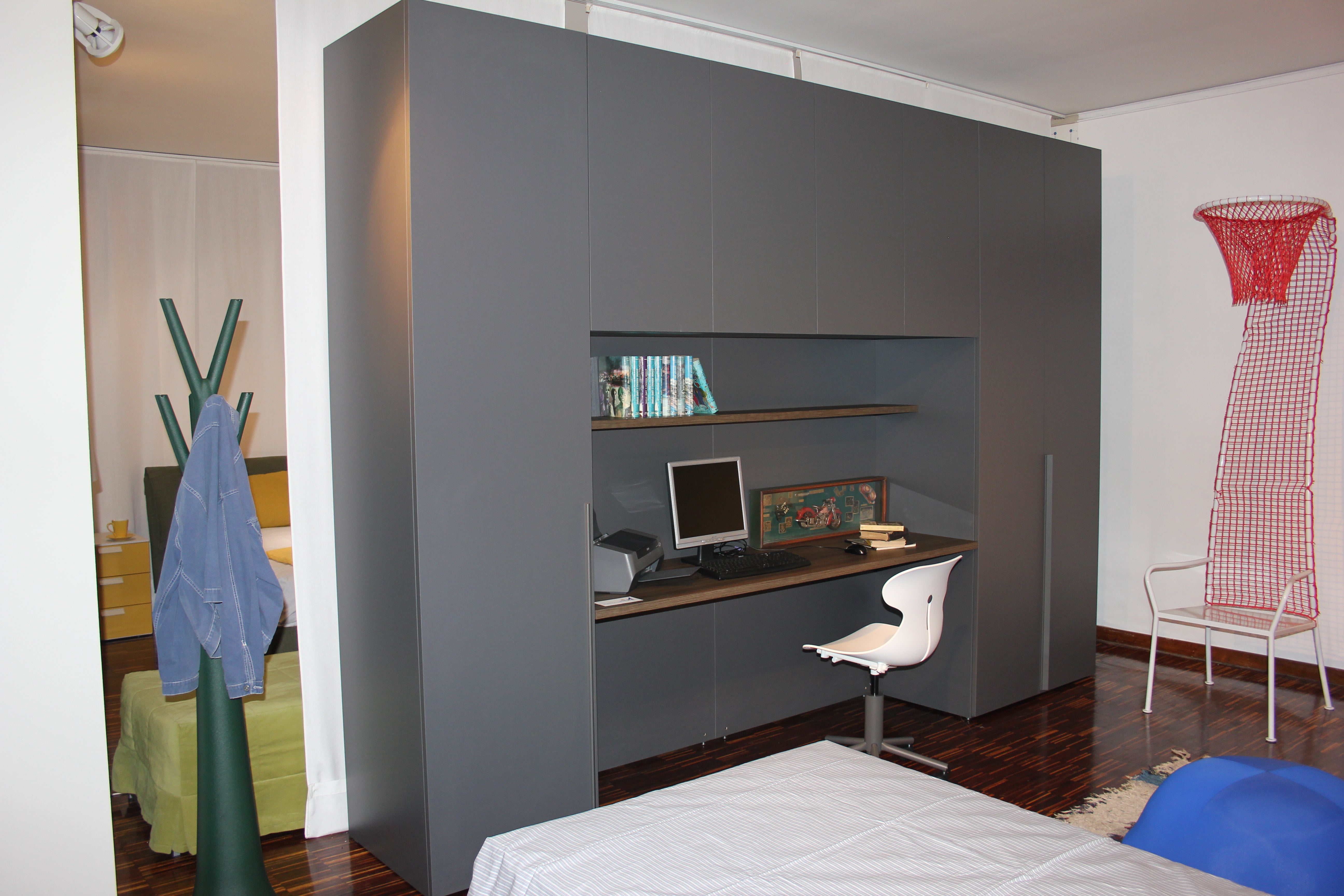 Cameretta per bambini Nidi By Battistella: Ponte Letto e boiserie per uno spazio funzionale e accogliente