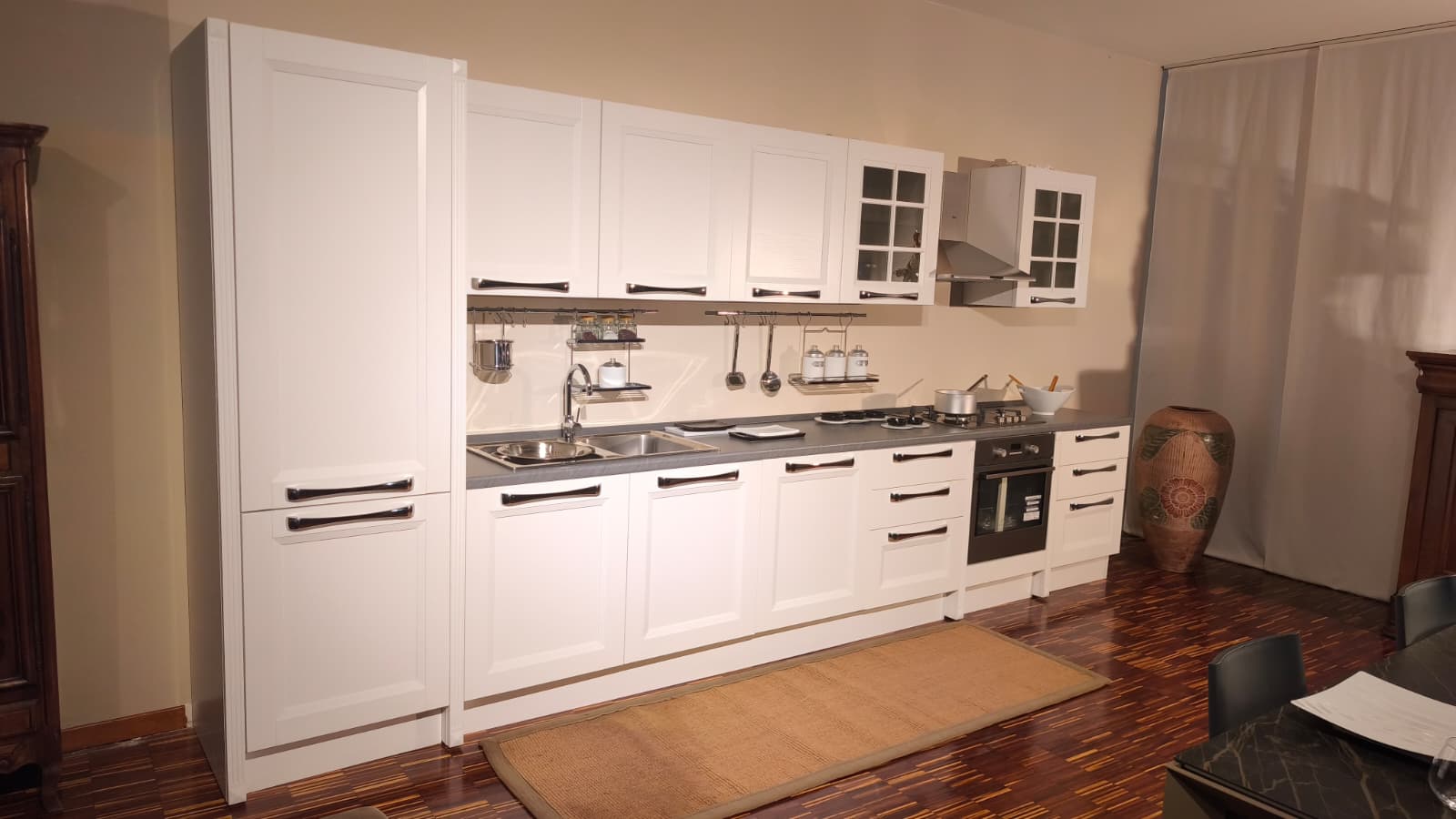 Cucina lineare country classic modello "Ylenia" By Aran