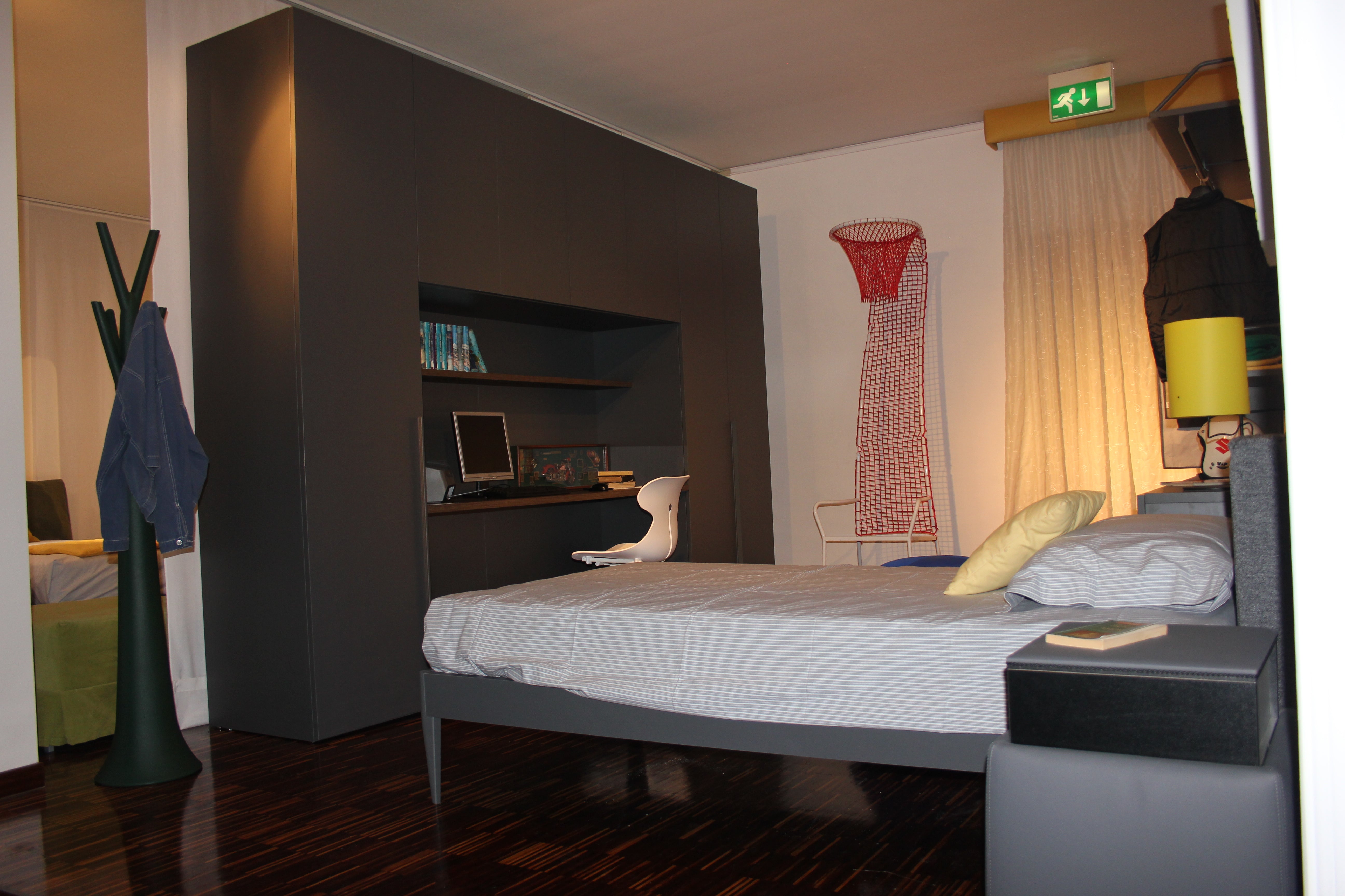 Cameretta per bambini Nidi By Battistella: Ponte Letto e boiserie per uno spazio funzionale e accogliente