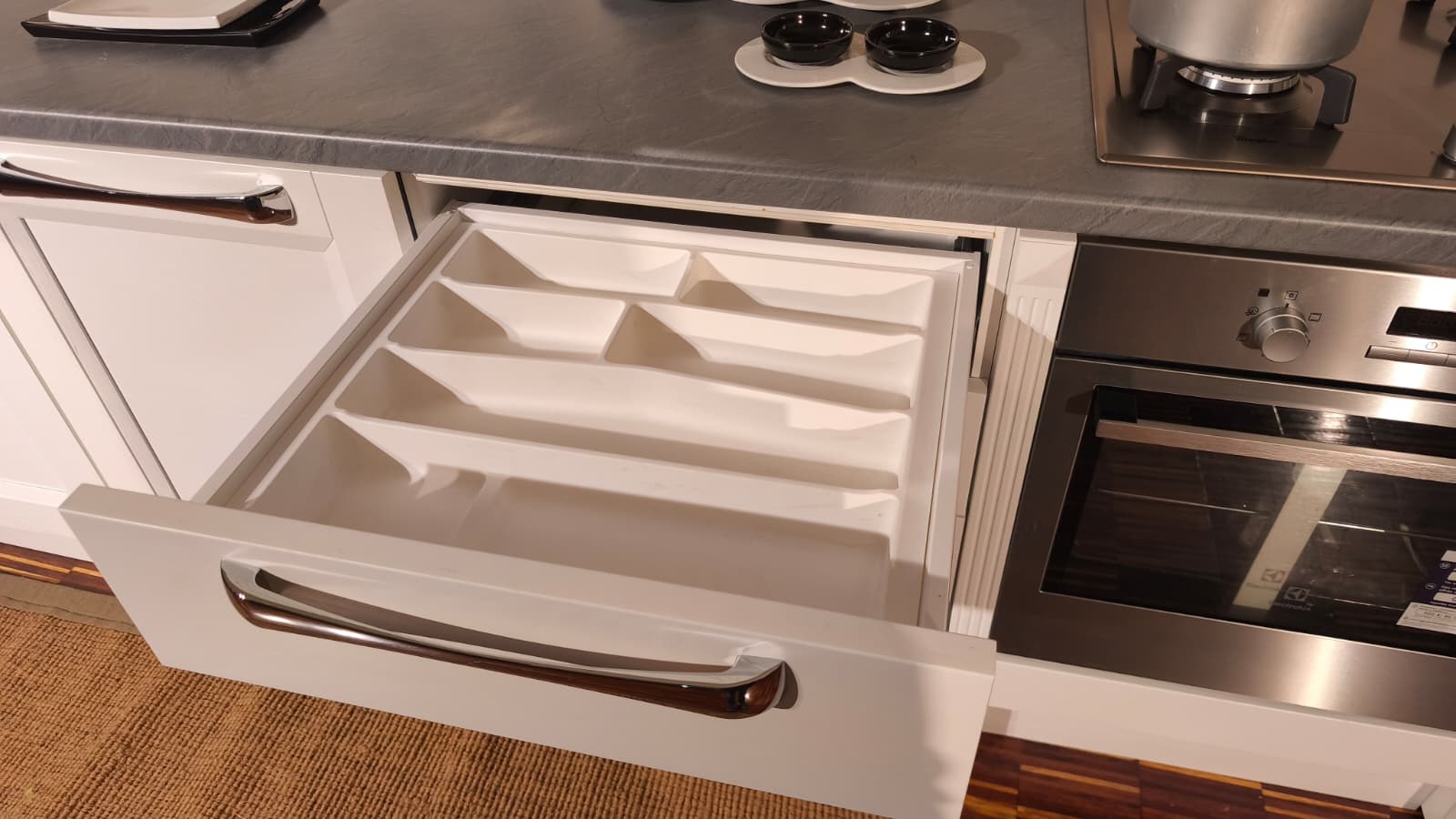 Cucina lineare country classic modello "Ylenia" By Aran