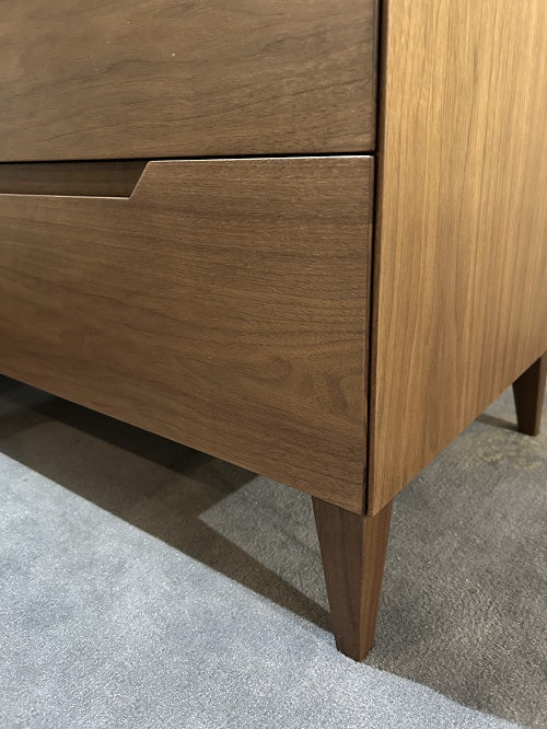 Gruppo notte Comò e Comodini in noce massello LEONARDO Collezione Prezzo Scontato