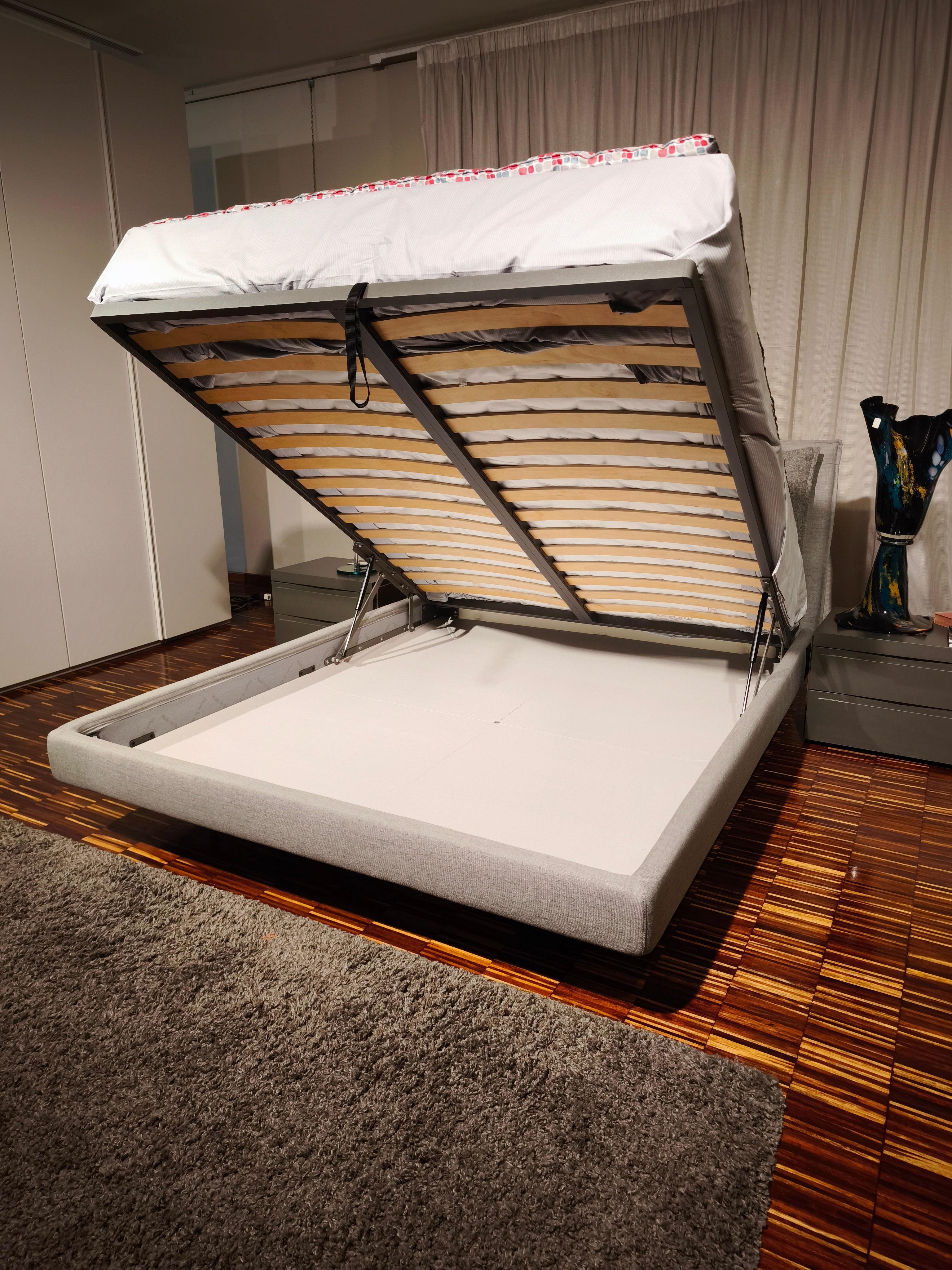 Letto matrimoniale Wiki con A-BOX di V-Nice