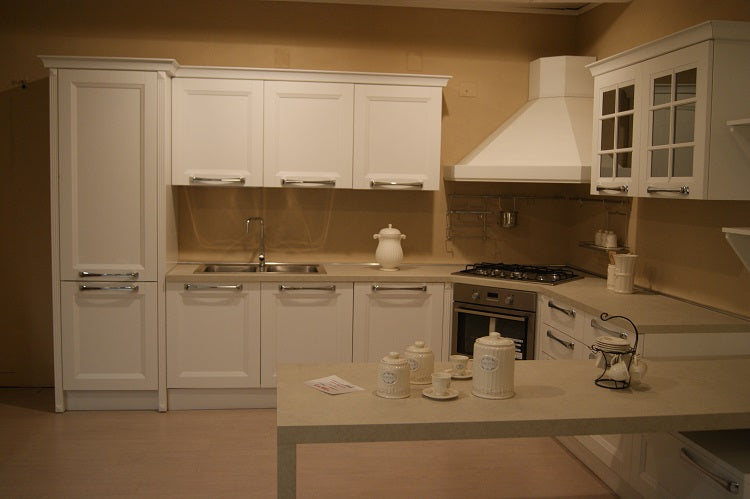 Cucina country classic modello "Ylenia" By Aran con penisola scontata outilet