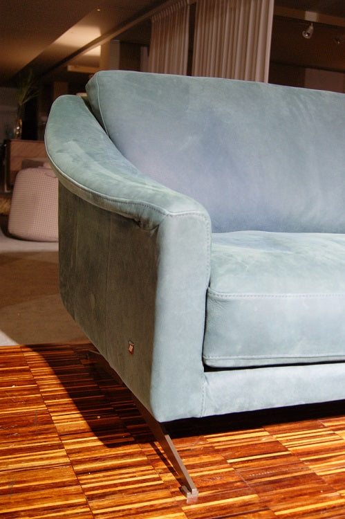 Divano due posti in pelle "Canaletto" By Marinelli in prezzo scontato Saldi Outlet