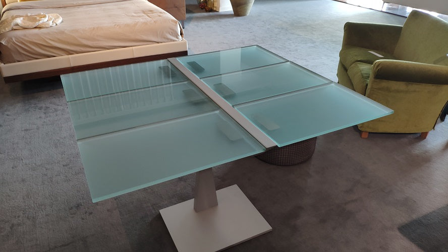Libreria Tavolino "Newton" By Naos con struttura acciaio Offerta Sconto Outlet