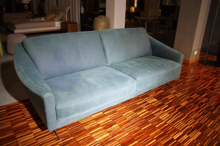 Divano due posti in pelle "Canaletto" By Marinelli in prezzo scontato Saldi Outlet