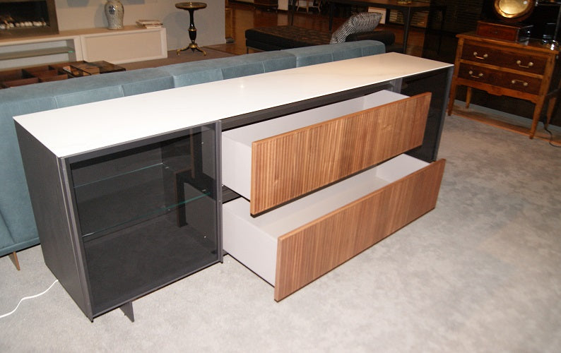 Madia Living System Design by Novamobili in Laccato Grigio Scontata Offerta Outlet