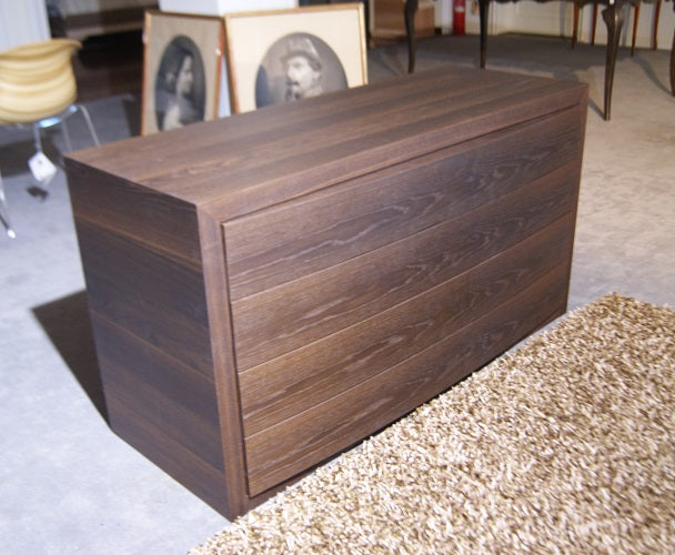 Gruppo Comò e Comodini "Glicine" By Falegnameria 1946 Prezzo outlet