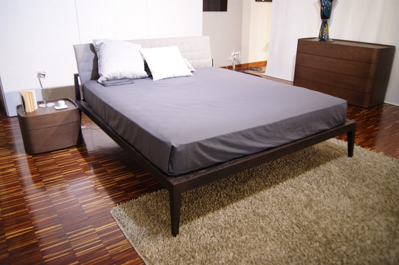 Letto Matrimoniale "Theo" studio kairos by Lema