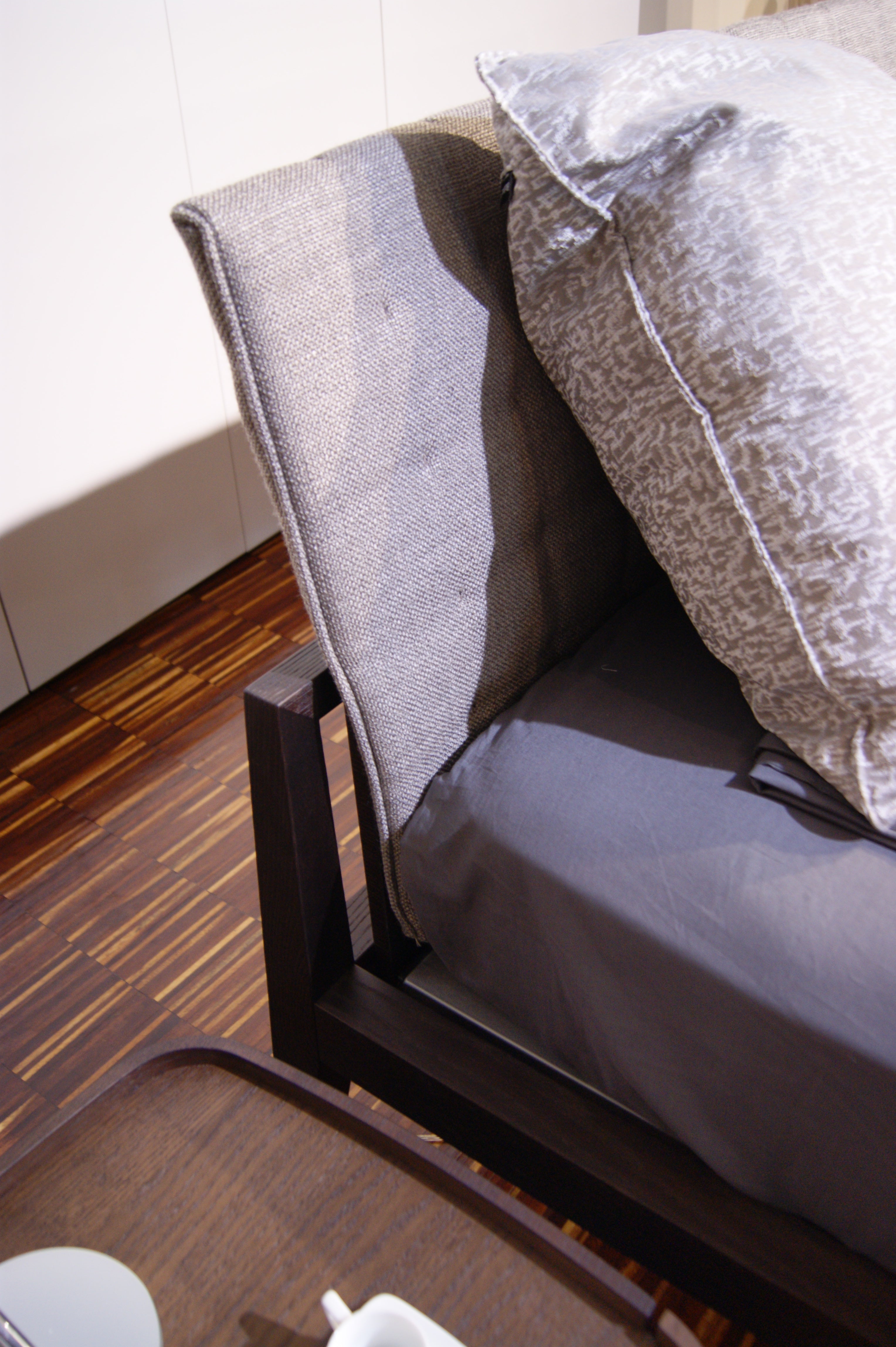 Letto Matrimoniale "Theo" studio kairos by Lema