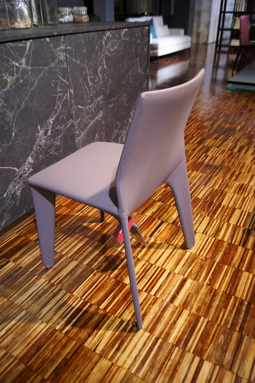 Gruppo 4 Sedie Heron By Bonaldo in ecopelle Prezzo Outlet Scontato