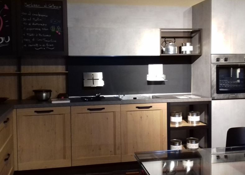 Cucina modello "Asia" telaio By Arredo3 con ante in legno vintage