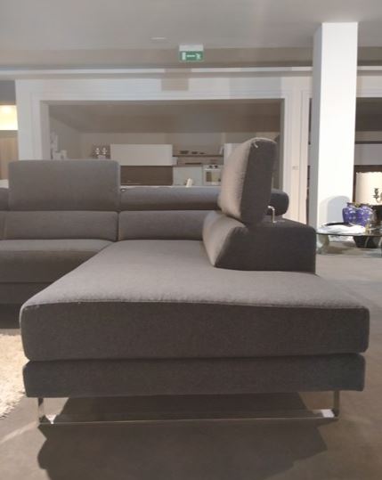 Divano angolare in Tessuto Space "B229" By Bruma in offerta Outlet