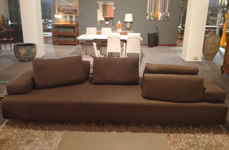 Divano "Fly light" By Dema in tessuto 100% Lino in offerta Outlet