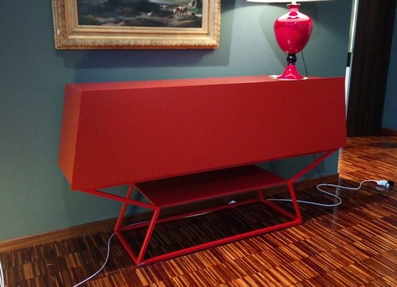 Madia design "Spring" rosso Ferrari By Bonaldo in offerta Outlet