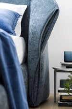 Letto matrimoniale con contenitore "Hide" By Novamobili a prezzo scontato Outlet