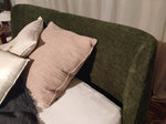Letto matrimoniale "Velvet" By Novamobili imbottito con giroletto in tessuto