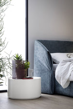 Letto matrimoniale con contenitore "Hide" By Novamobili a prezzo scontato Outlet