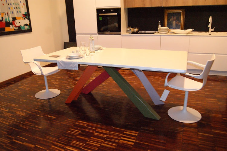 Tavolo "Big table" By Bonaldo in legno laccato bianco