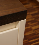 Cucina con Isola By Pessina con top in Okite e legno offerta Outlet