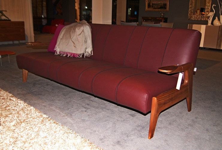 Divano moderno design "Italo" By Vibieffe in pelle martellata Scontato Outlet