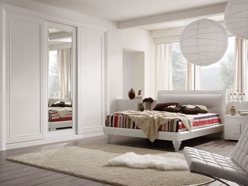 Armadio scorrevole "Ambra" con specchio By Domus in tamburato di legno