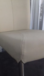 Sedia con schienale medio da soggiorno By Naos in Offerta Outlet
